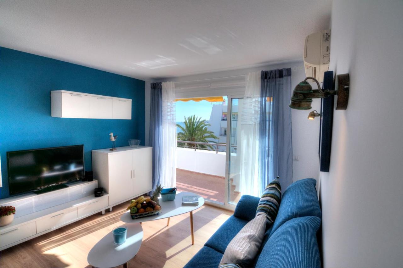Paradise Beach Apartment Caleta De Velez Exterior photo