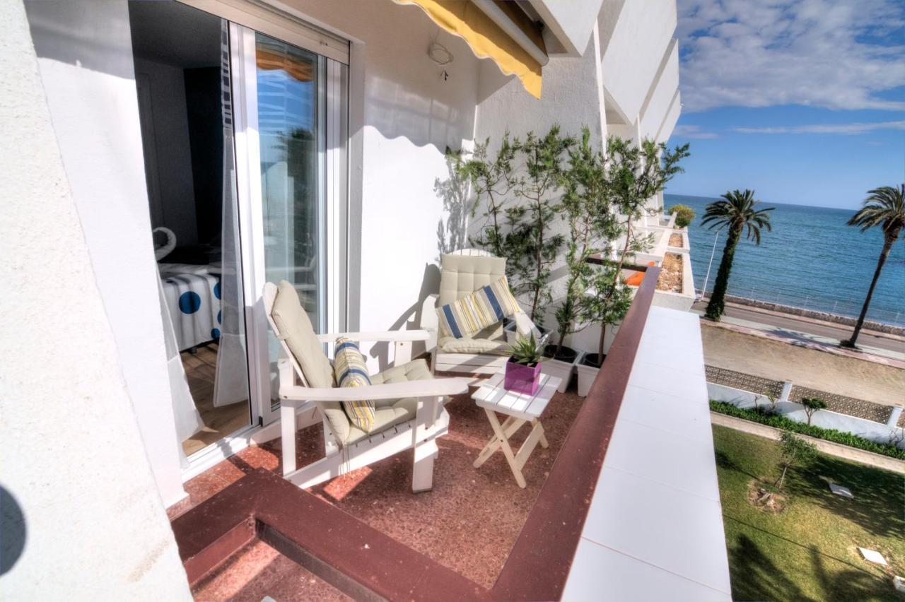 Paradise Beach Apartment Caleta De Velez Exterior photo